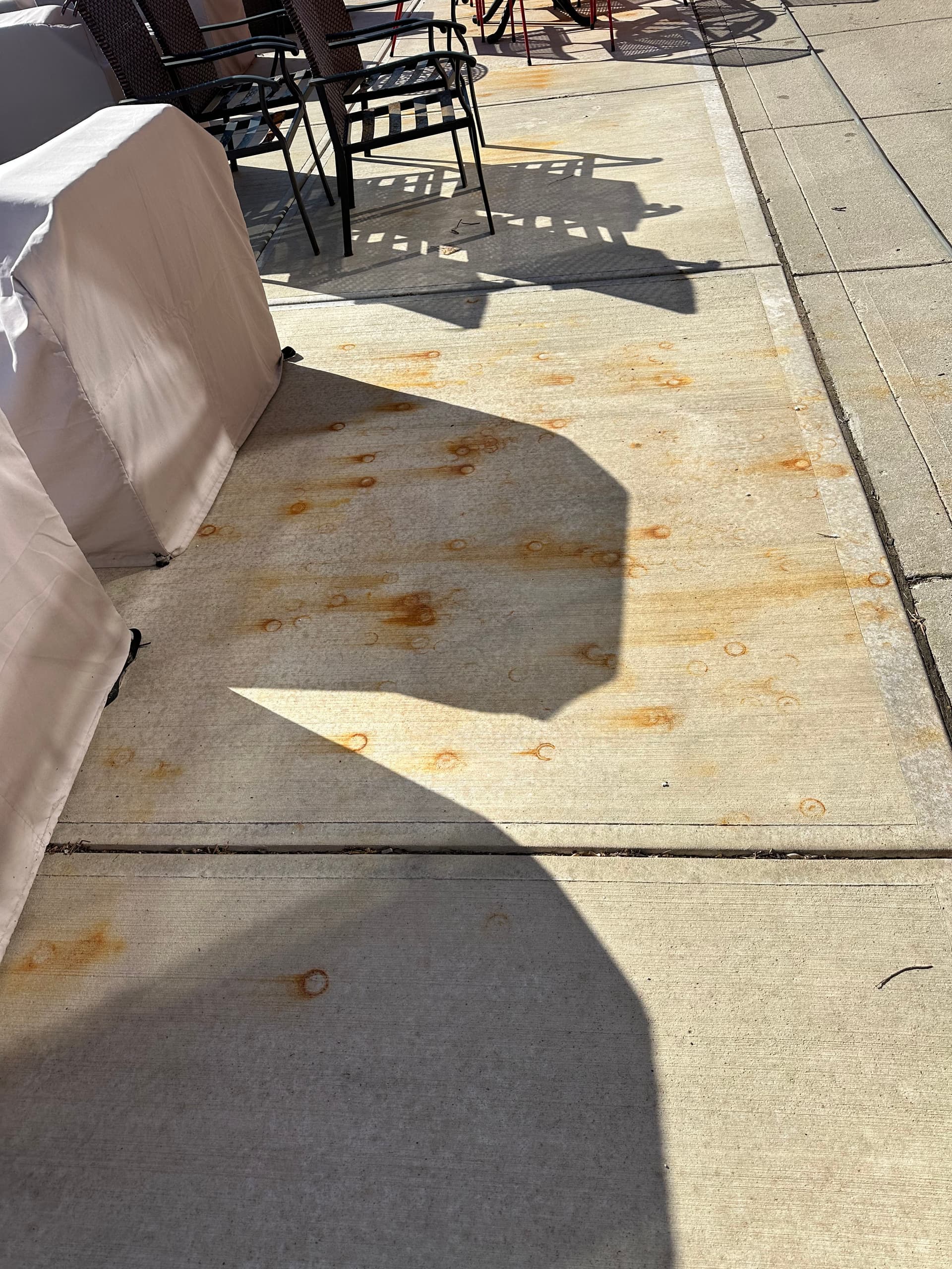 Gallery photos for Rust Removal Success for Indianapolis Patio: Image #2